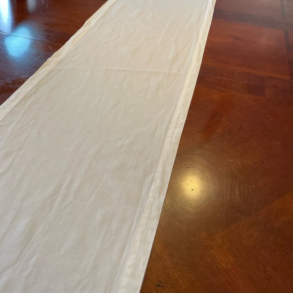 Solino Home Cotton Linen Table Runner – 14 x 108 Inch, White Table Runner - Picture 4 of 14